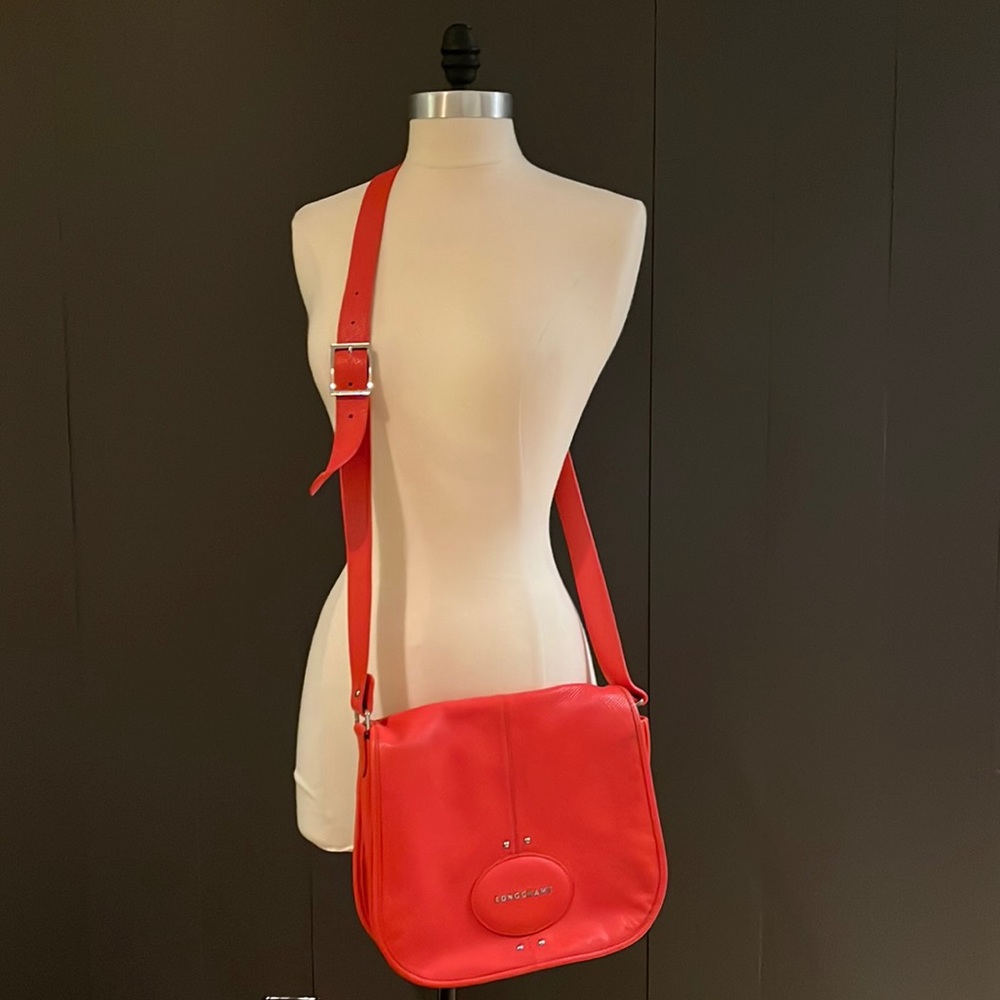 Longchamp red medium crossbody leather bag